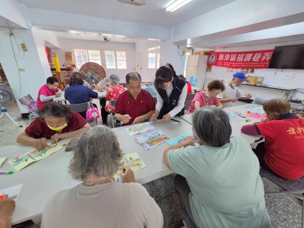 「高港愛無限・月圓福壽全」高雄港務分公司中秋送暖　陪伴長輩共創藝術時光1